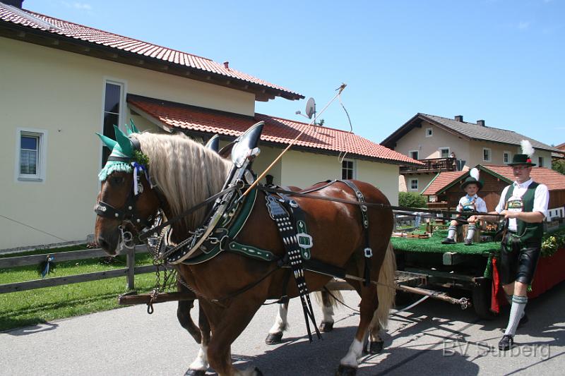 606 Motivwagen Trachtenverein.JPG